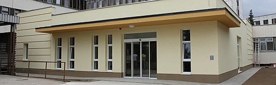 Широкопрофильная больница "Kenezy Gyula Korhaz"