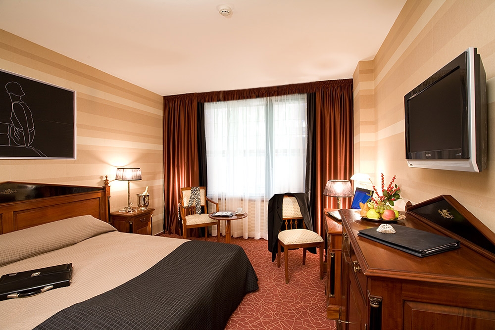 Divinus Hotel